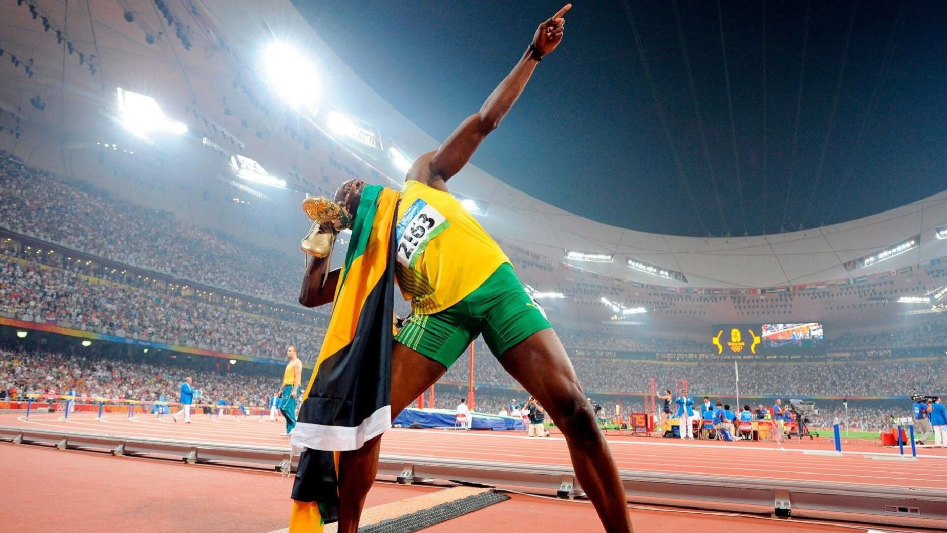 1换4!和杨瀚森互换球队!建筑工人成了NBA新星,杨瀚森身高